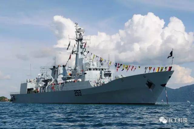 F22P型護(hù)衛(wèi)艦，探索前沿技術(shù)與卓越性能的完美結(jié)合，F(xiàn)22P型護(hù)衛(wèi)艦，前沿技術(shù)與卓越性能的完美融合