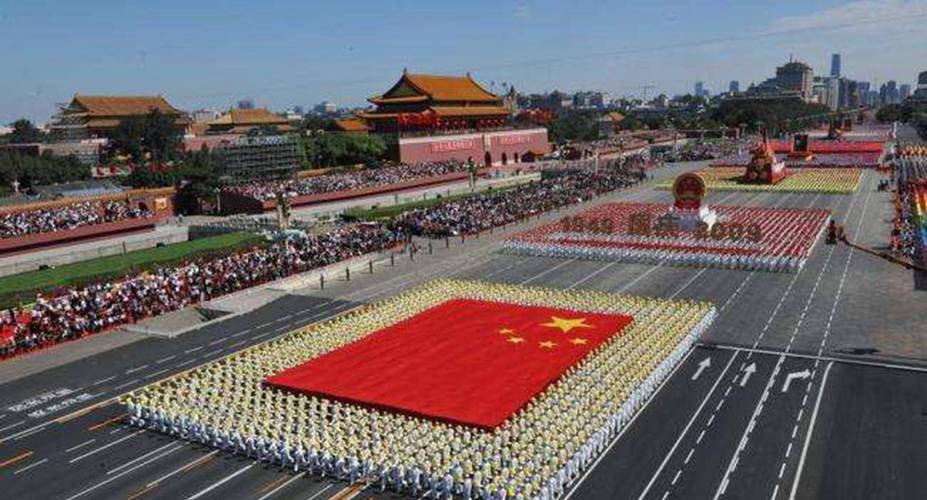 觀看2019年大閱兵儀式完整視頻，歷史的見證與時(shí)代的印記，歷史的見證與時(shí)代的印記，觀看完整視頻回顧2019大閱兵儀式