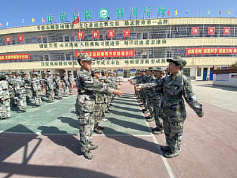 軍事化管理學(xué)校哪里好，深度解析優(yōu)秀軍事化管理學(xué)校的特點(diǎn)與優(yōu)勢