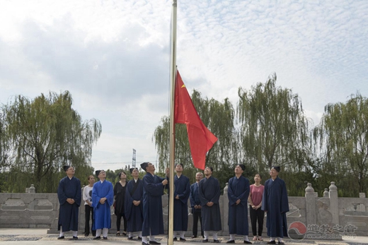 盛大閱兵儀式，慶祝中華人民共和國(guó)70周年盛典——回顧2019年10月1日閱兵儀式，盛大閱兵儀式慶祝中華人民共和國(guó)70周年盛典回顧，盛世華章，共賞閱兵風(fēng)采