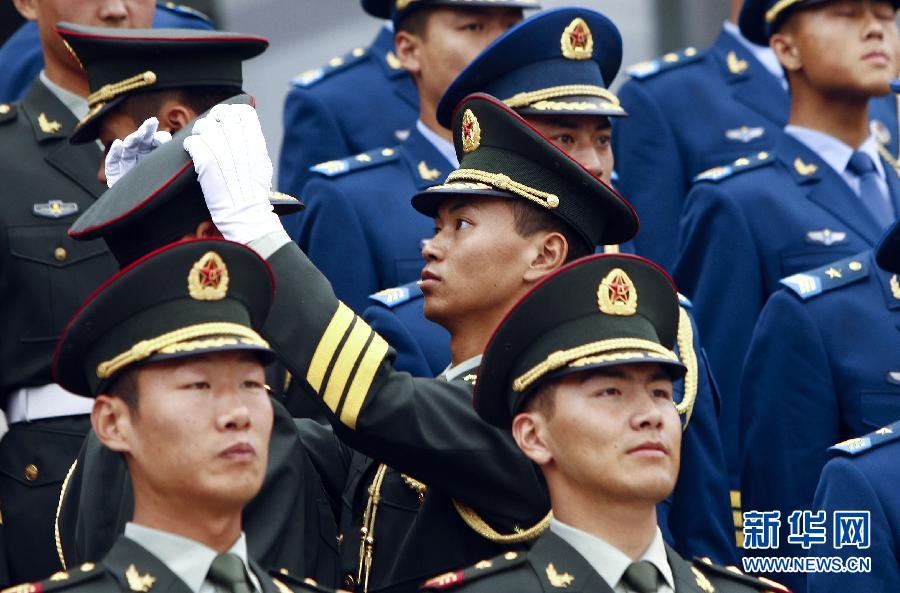 解放軍儀仗隊服裝，傳統(tǒng)與現(xiàn)代的完美結(jié)合，解放軍儀仗隊服裝，傳統(tǒng)與現(xiàn)代的完美交融