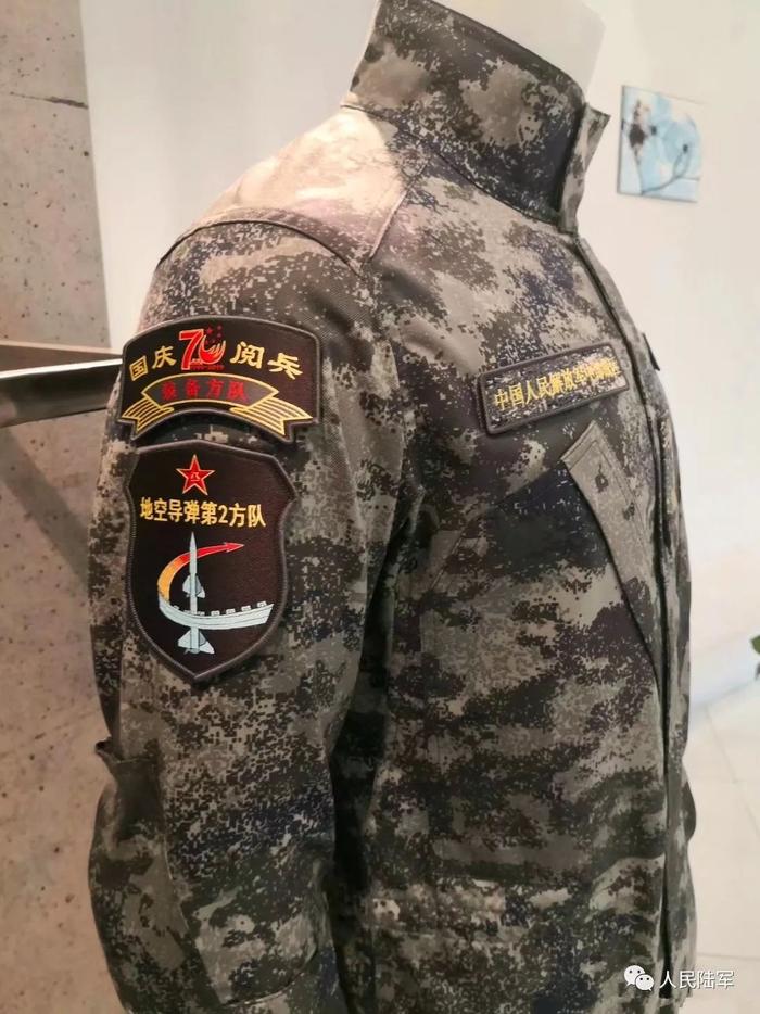 解放軍星空迷彩服，展現(xiàn)新時(shí)代軍威的象征，解放軍星空迷彩服，新時(shí)代軍威的象征