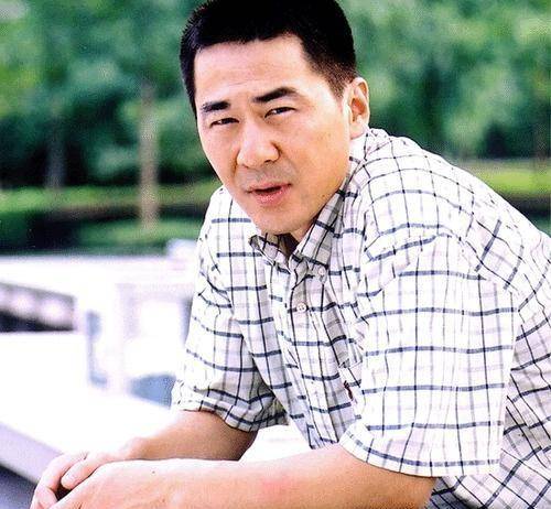 演員吳越個人簡歷——一位備受矚目的影視之星，演員吳越的個人簡歷——影視界的耀眼明星