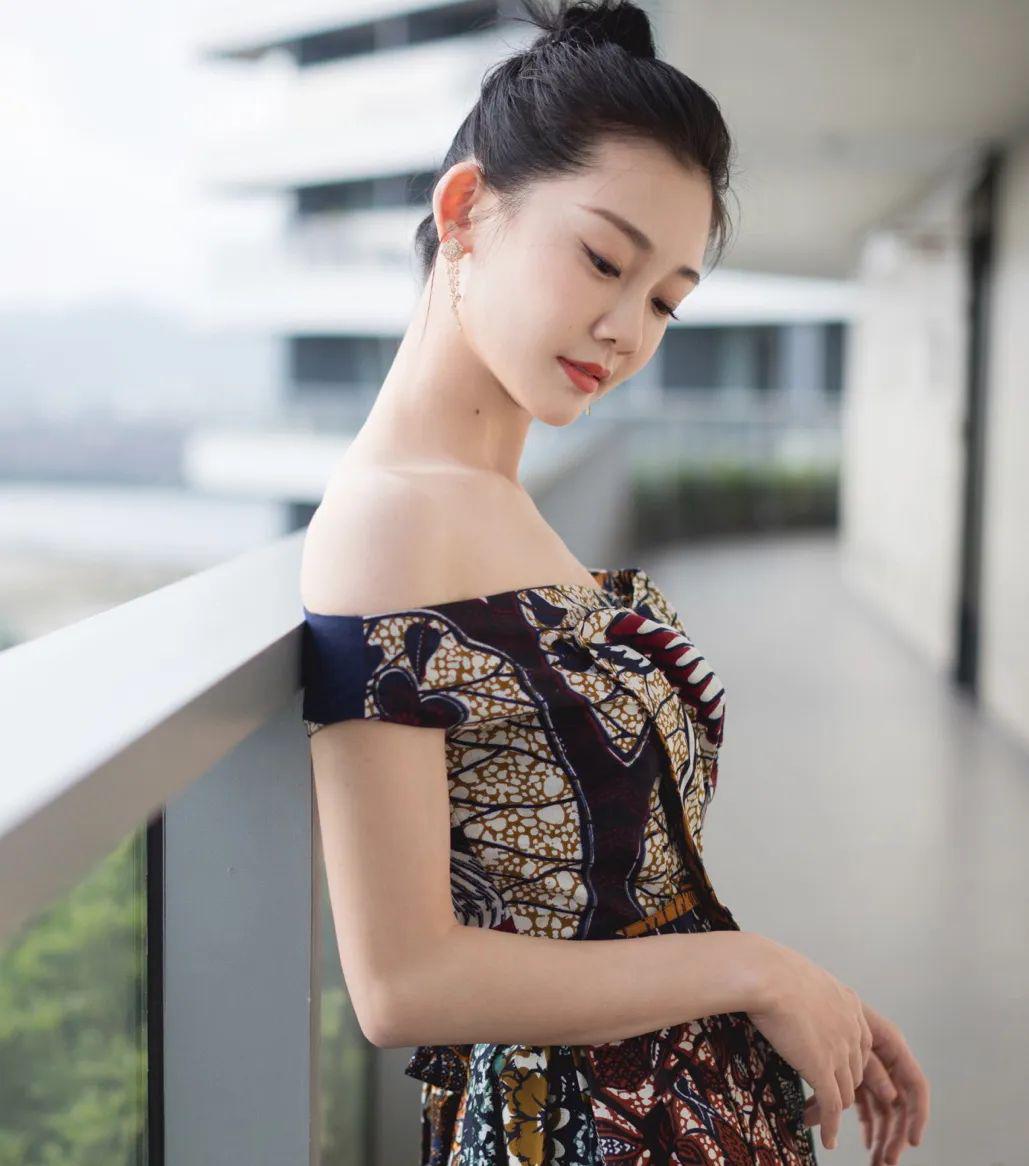 苗苗原名叫什么，深度解析與揭秘，苗苗原名的深度解析與揭秘