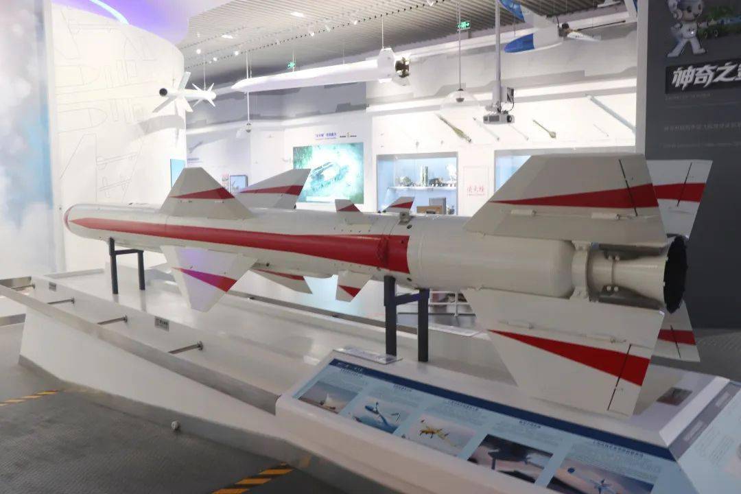 軍事前沿最新動態(tài)，聚焦中國與印度的軍事發(fā)展，軍事前沿動態(tài)聚焦，中國與印度軍事發(fā)展的深度對比與展望