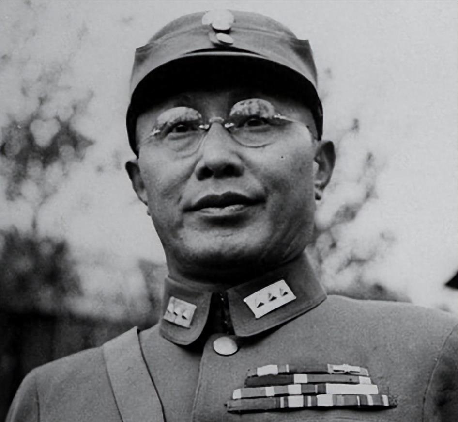 兵團(tuán)與集團(tuán)軍，規(guī)模與力量的對(duì)比，兵團(tuán)與集團(tuán)軍，規(guī)模與力量的較量