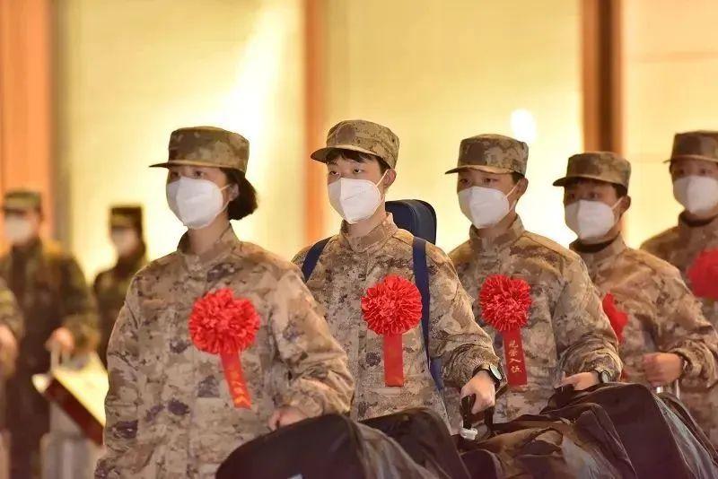 近視200度能否參軍混過去？深度解析與應對建議，近視200度能否參軍？深度解析及應對建議