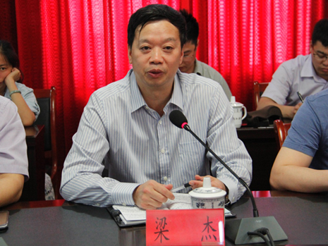 德江縣統(tǒng)計(jì)局最新領(lǐng)導(dǎo)團(tuán)隊(duì)介紹，德江縣統(tǒng)計(jì)局領(lǐng)導(dǎo)團(tuán)隊(duì)介紹